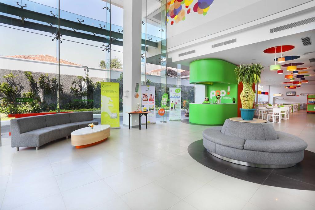 Pop! Hotel Gubeng Surabaya Exterior photo