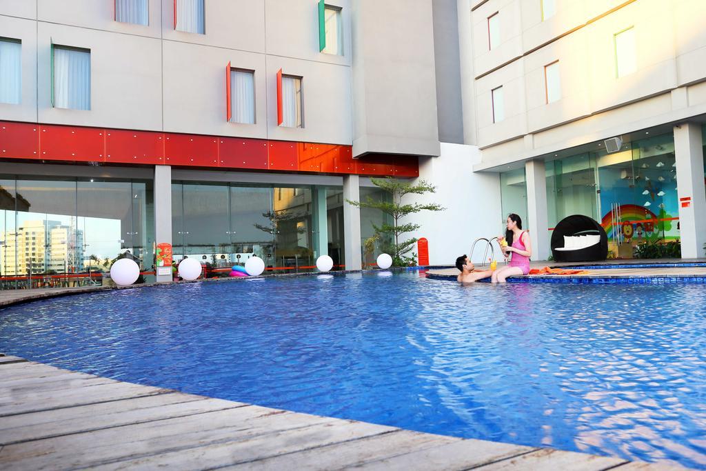 Pop! Hotel Gubeng Surabaya Exterior photo